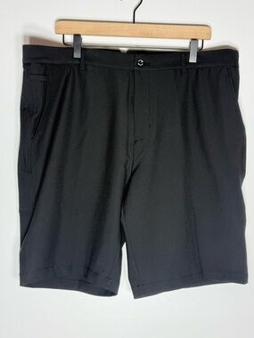 Men's Black Flat-Front Performance Shorts